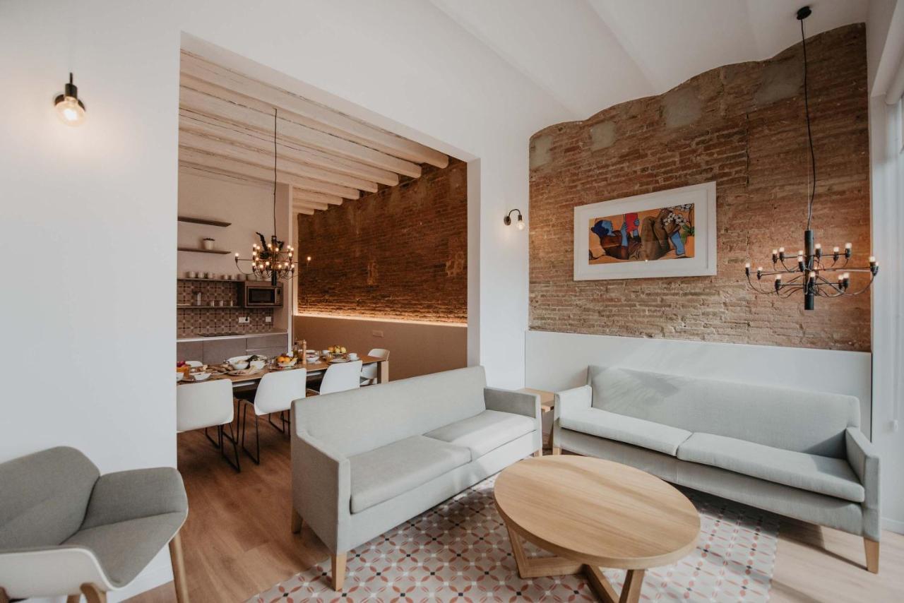 Petit Luxe Volta Bed and Breakfast Terrassa Eksteriør billede