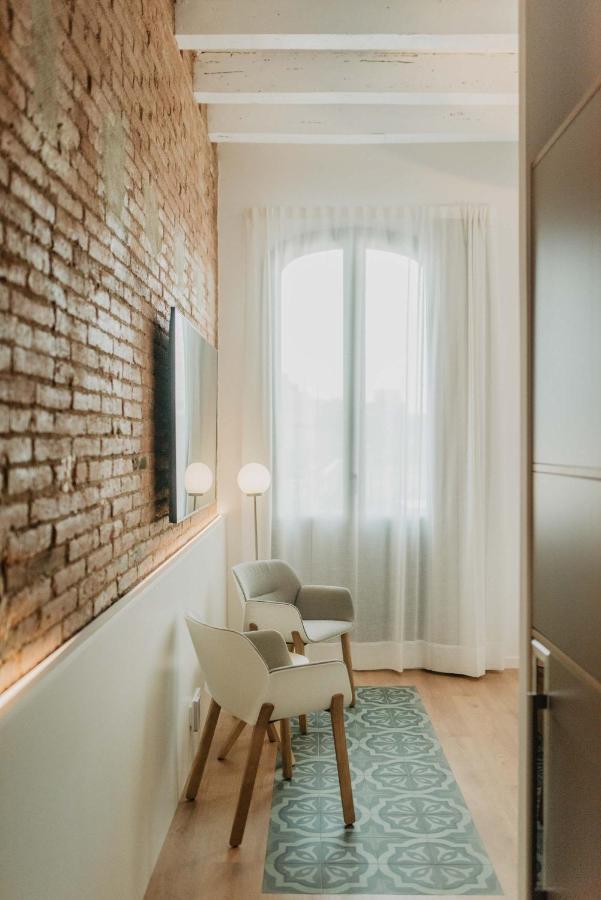 Petit Luxe Volta Bed and Breakfast Terrassa Eksteriør billede